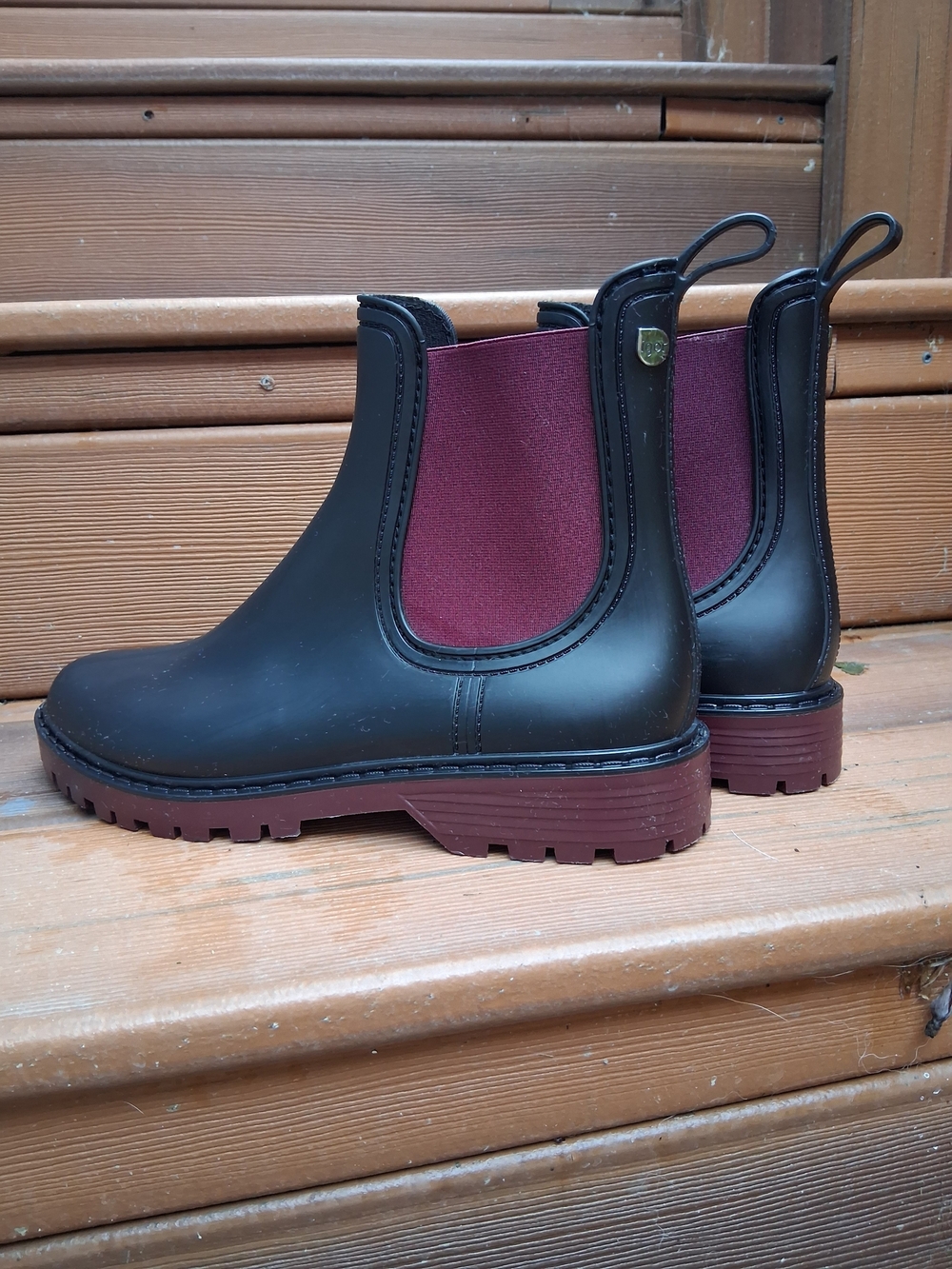 Igor Rock Bicolor Chelsea Rain Boots - Black & Burgundy (Size 41)